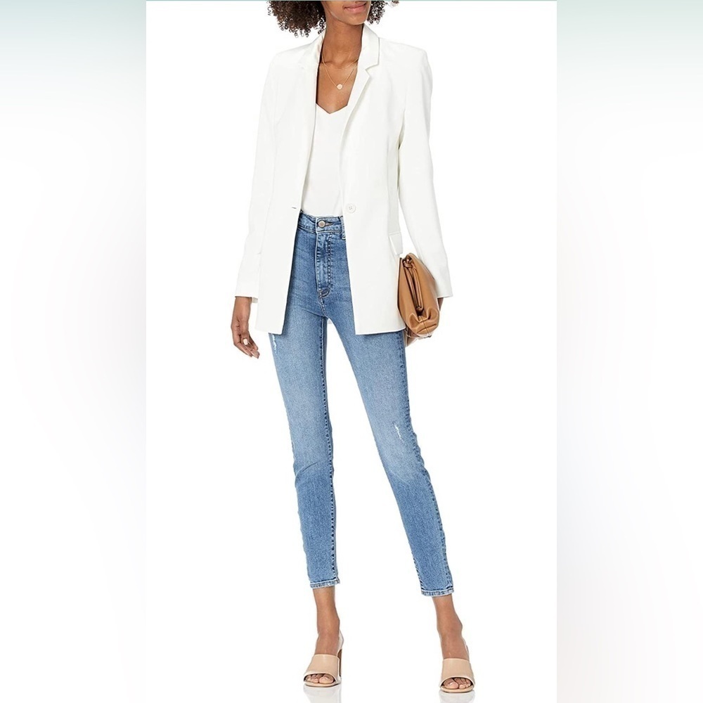 The Drop Women’s Blake Long Blazer In White Size M